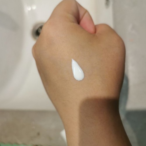 自然堂烈日防水防汗防晒霜怎么样，SPF50使用体验分享