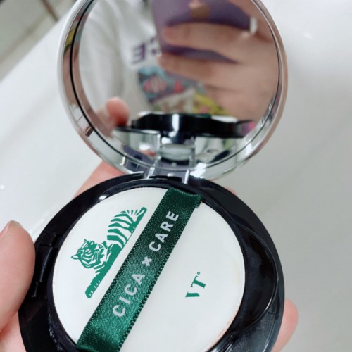 韩国vt范特好用吗 ，遮瑕持久气垫积雪草BB霜使用分享